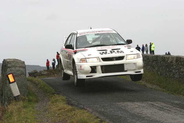 Mitsubishi Lancer, It Flies